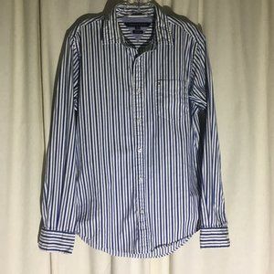 4/$25 Tommy Hilfiger Custom Fit Casual Button Down Shirt